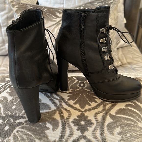 Stuart Weitzman Platform Booties - Picture 4 of 7